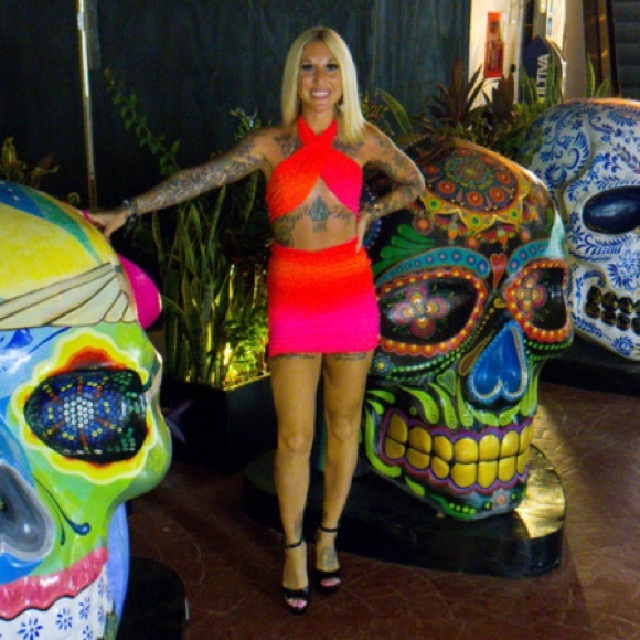 Meet your Posher, Cortney Divine💕 - Picture 4 of 17